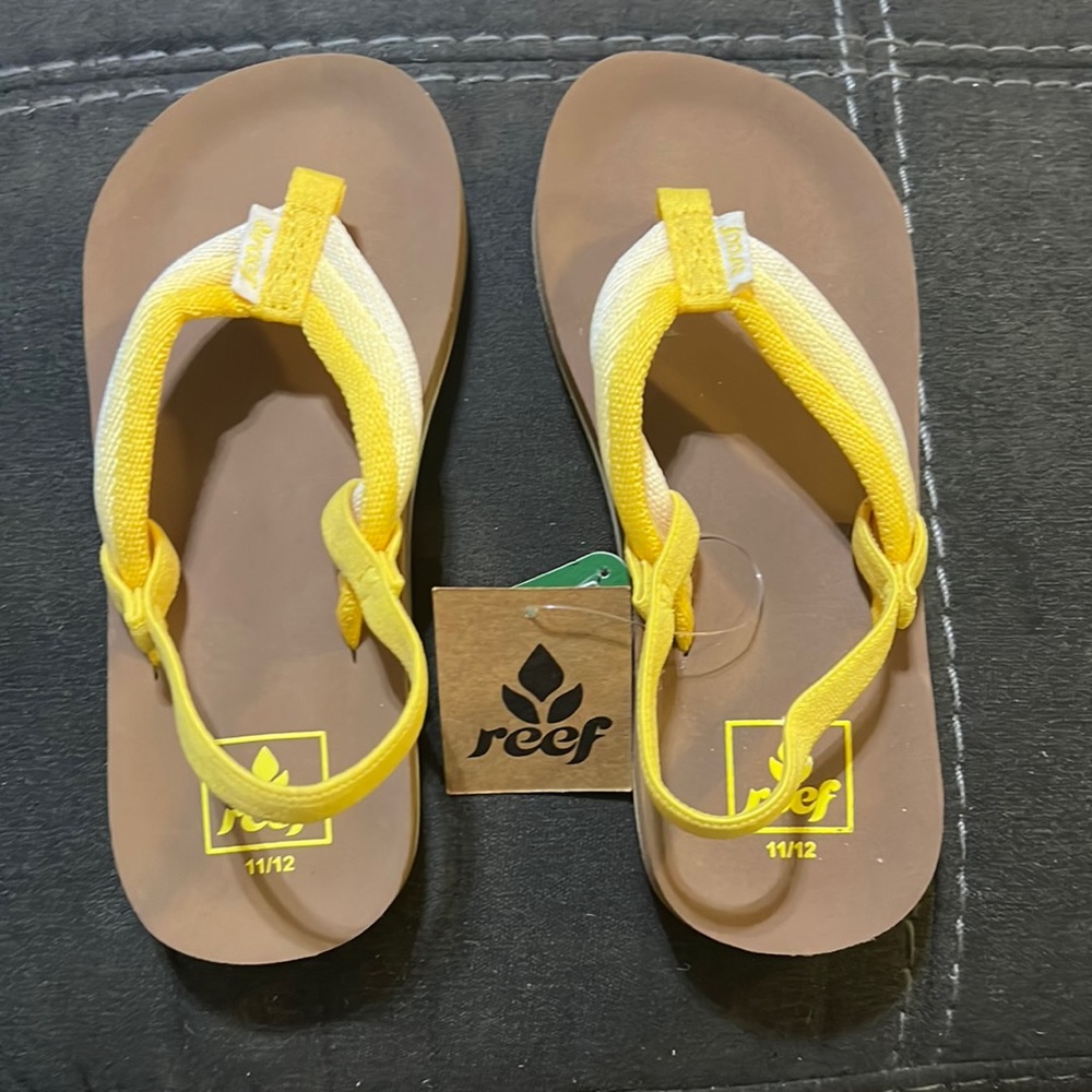 Brand new Reef slippers.